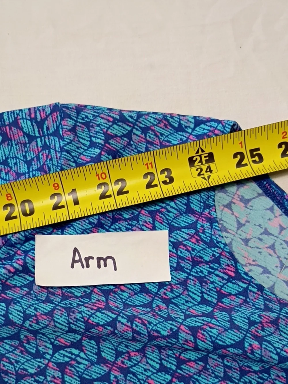 EUC L.L. Bean Blue Floral-Print Long Rashguard Girls Size Large 14/16 Upf 50